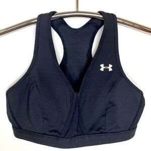 UNDER ARMOUR | Black Sports Bra Size Small